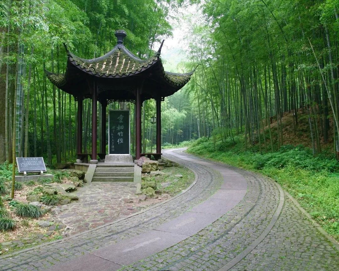 描写景物的诗句古诗（关于景物的小诗鉴赏）